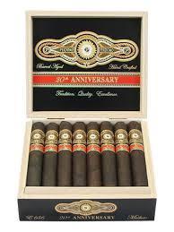 PERDOMO 20TH ANNIVERSARY EPICURE MADURO Box Press