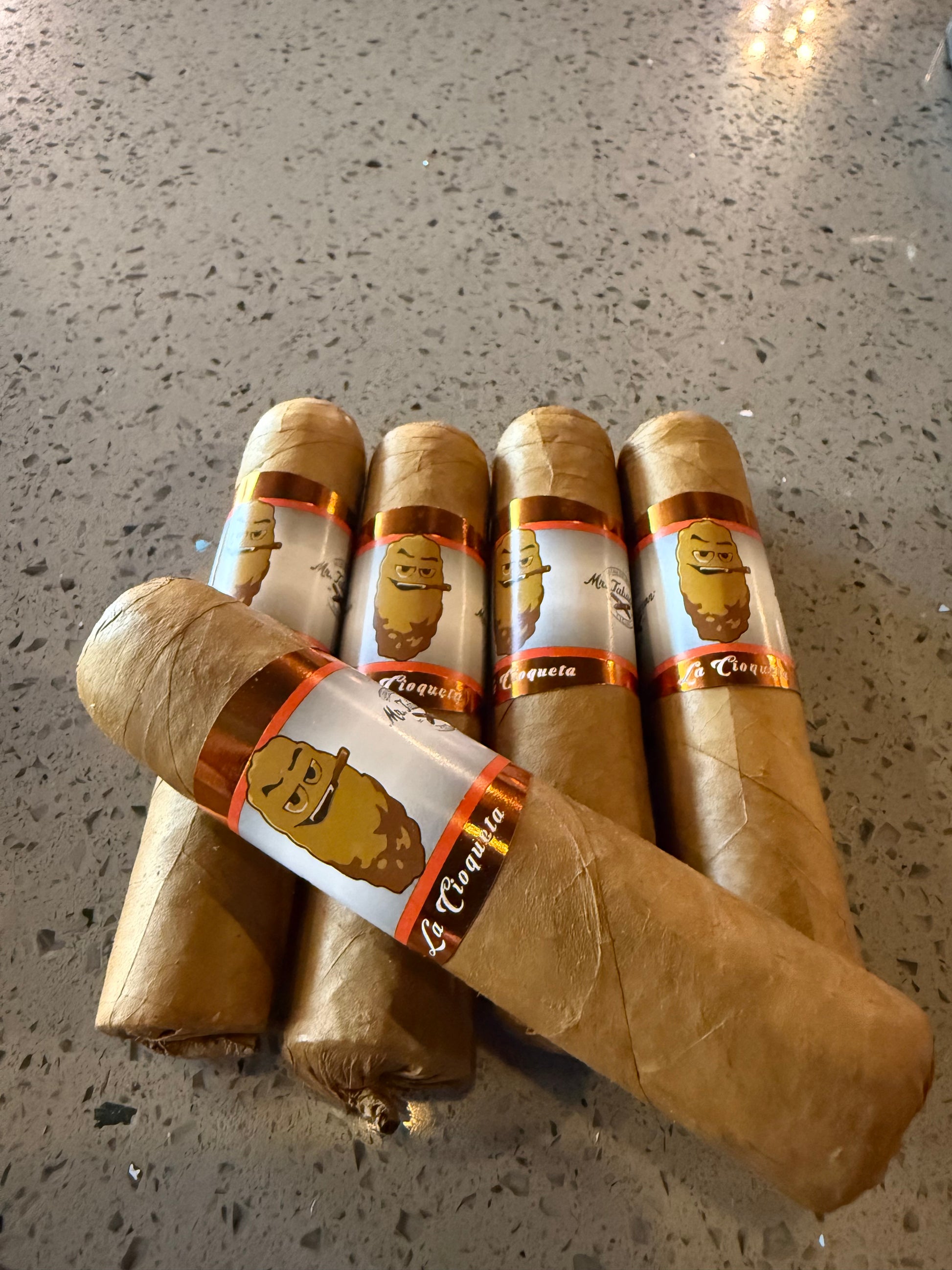 LA Croqueta CONNECTICUT PREMIUM BRAND 4X60