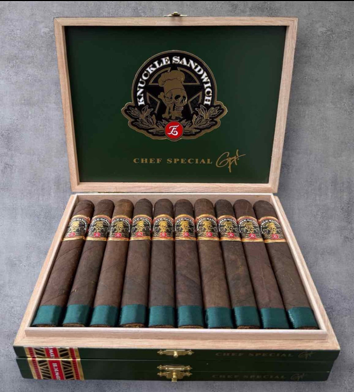 Espinosa Knuckle Sandwich Chef’s Special 2025 Capa Mata Fina Toro Grande 6x55