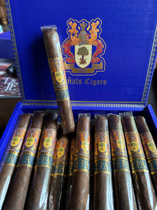 VINALS CIGARS 52 X 6 TORO