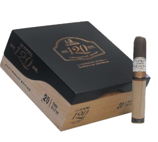 La Aurora 120 Aniversario Toro