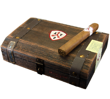ADventura The Explorer Gran Toro (Box Press)