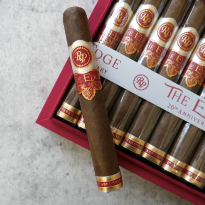 Rocky Patel The Edge 20th Anniversary Toro 6x52