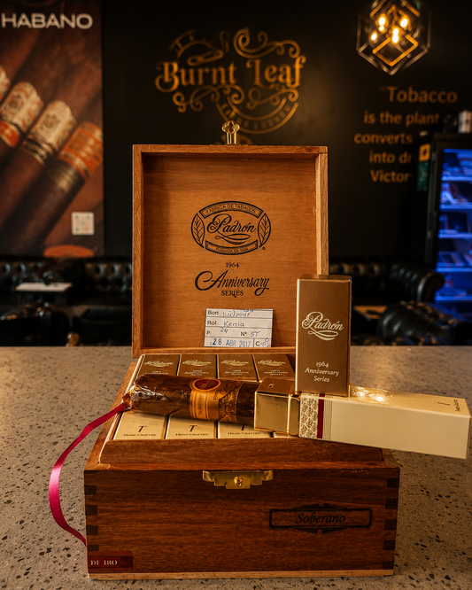 Padrón 1964 Anniversary Series Soberano Tubos (VINTAGE)